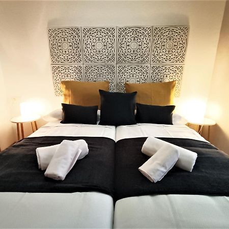 Apartamentos Alma Гранада Экстерьер фото