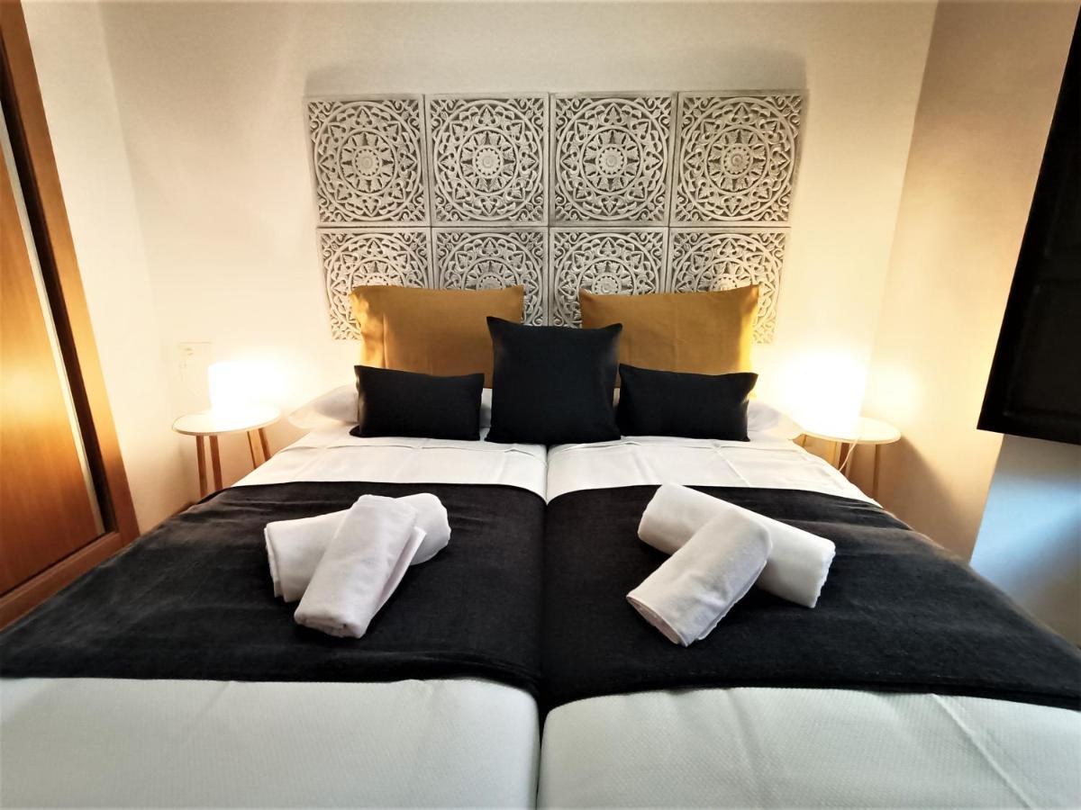Apartamentos Alma Гранада Экстерьер фото