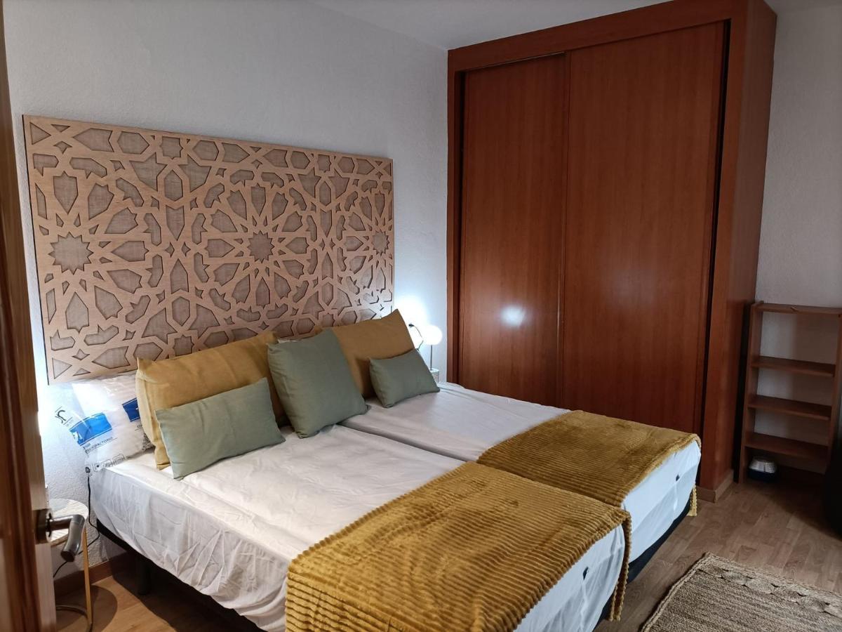 Apartamentos Alma Гранада Экстерьер фото