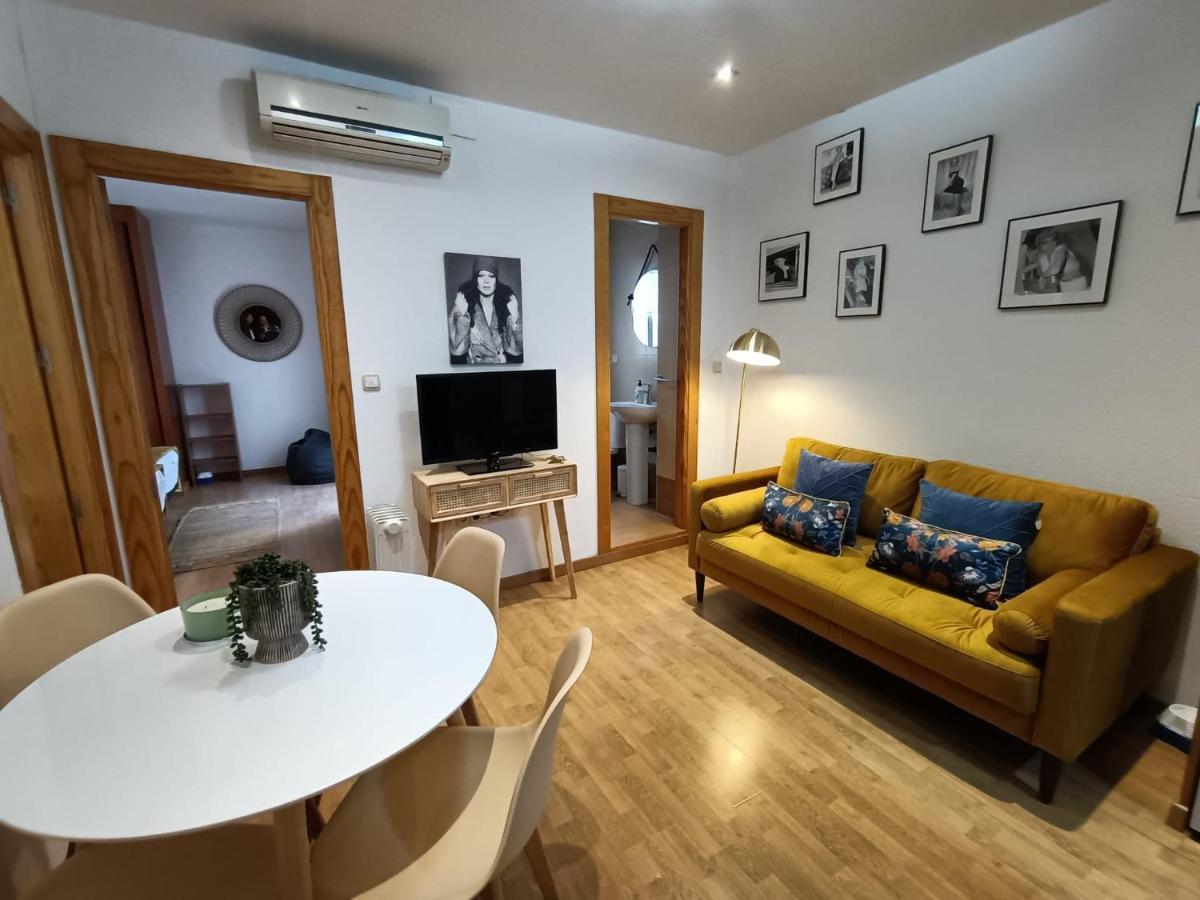 Apartamentos Alma Гранада Экстерьер фото