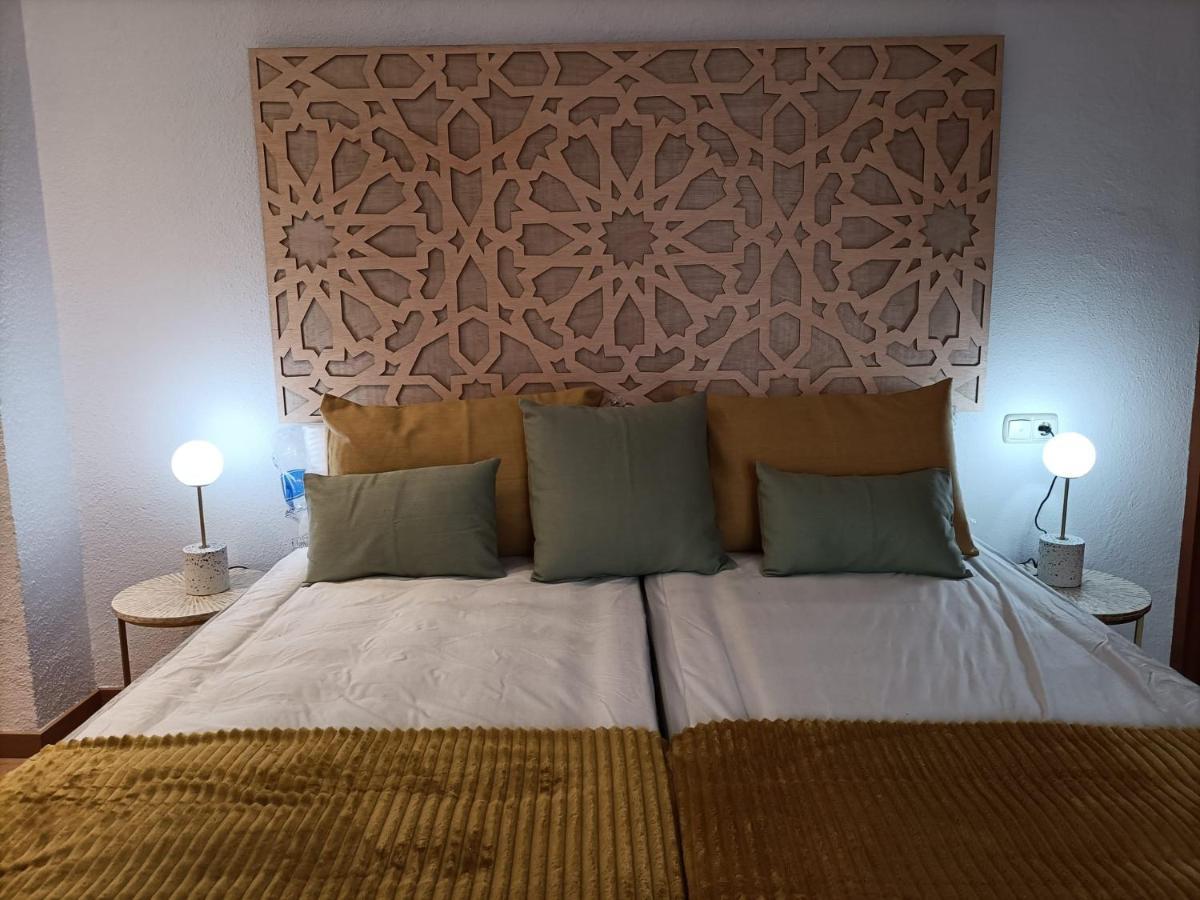 Apartamentos Alma Гранада Экстерьер фото