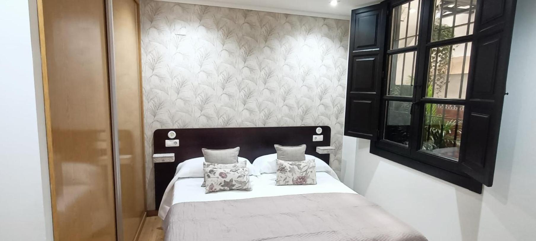 Apartamentos Alma Гранада Экстерьер фото