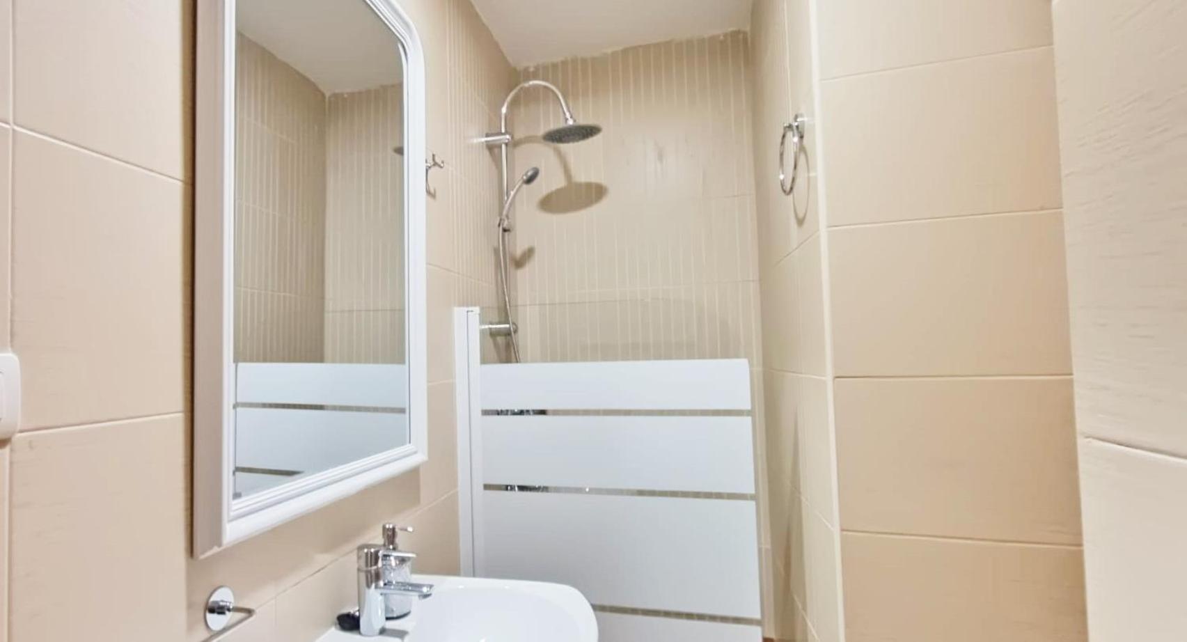 Apartamentos Alma Гранада Экстерьер фото